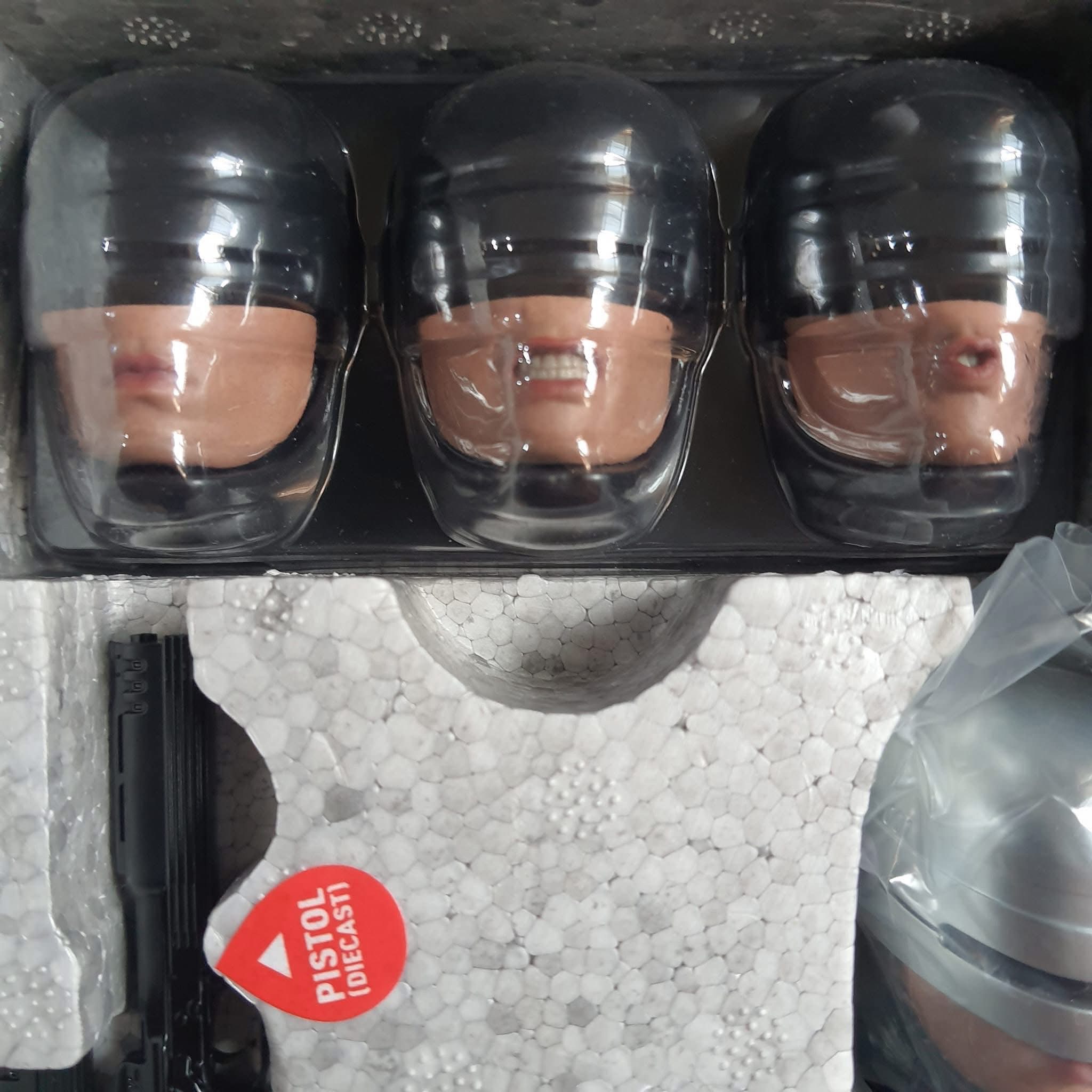 IMG_4919 Hot Toys Robocop