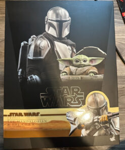 Hot Toys Mandalorian and the Child