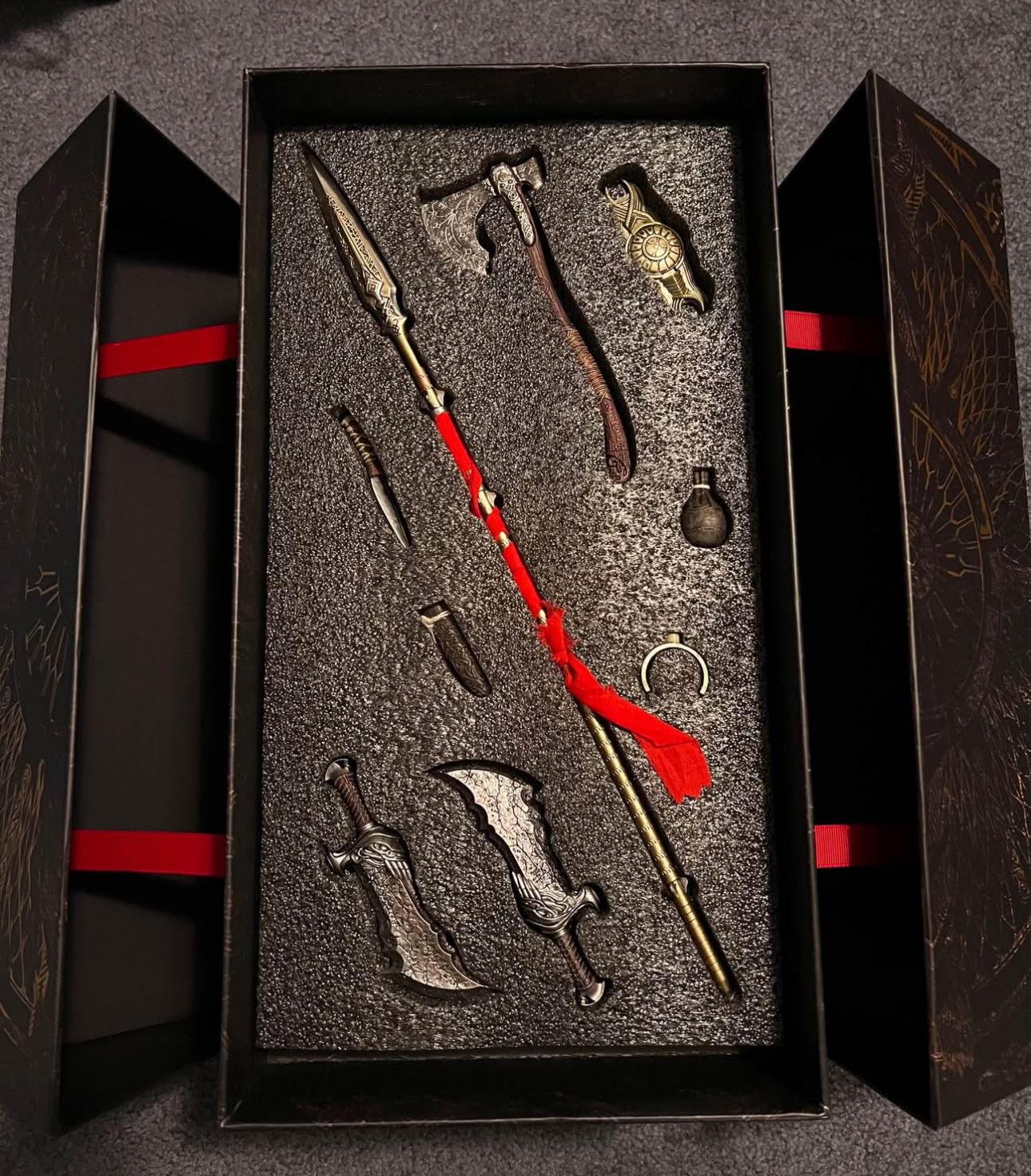 IMG_4273 Kratos God of War Ragnarok 1/6 OneToys