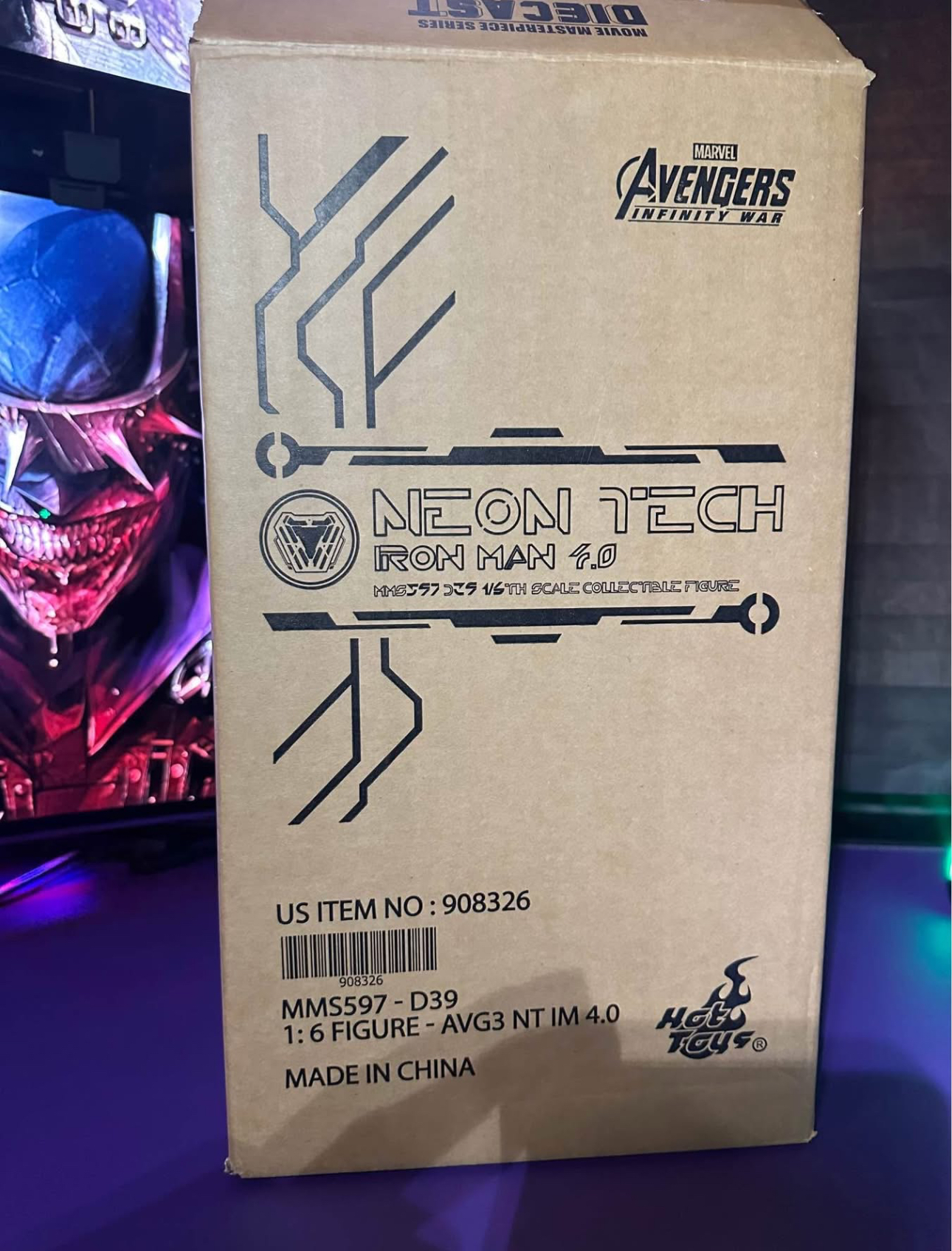 The Hot Toys Iron Man Neon Tech The Hot Toys Iron Man Neon Tech