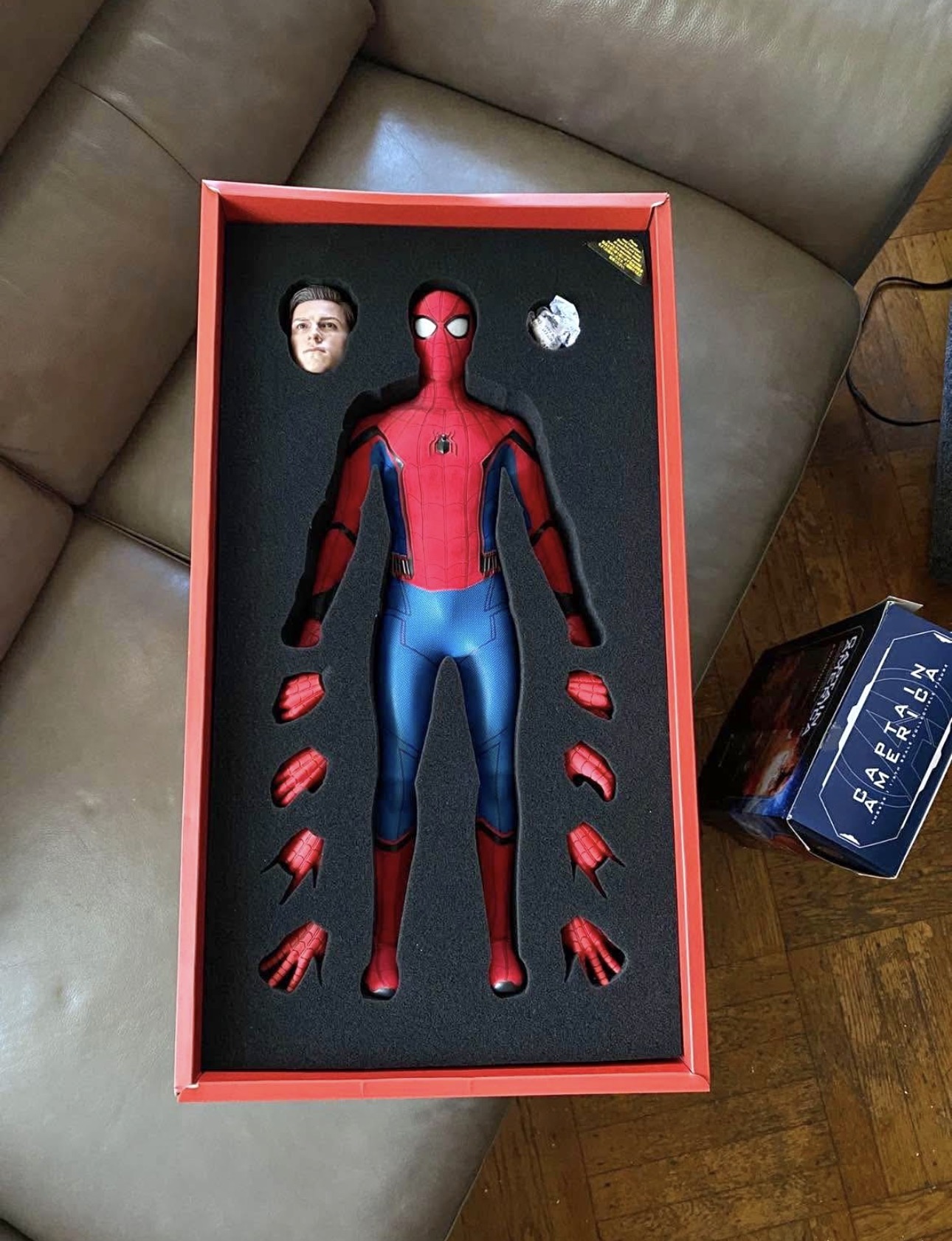 Spider Man homecoming deluxe Spider Man homecoming deluxe